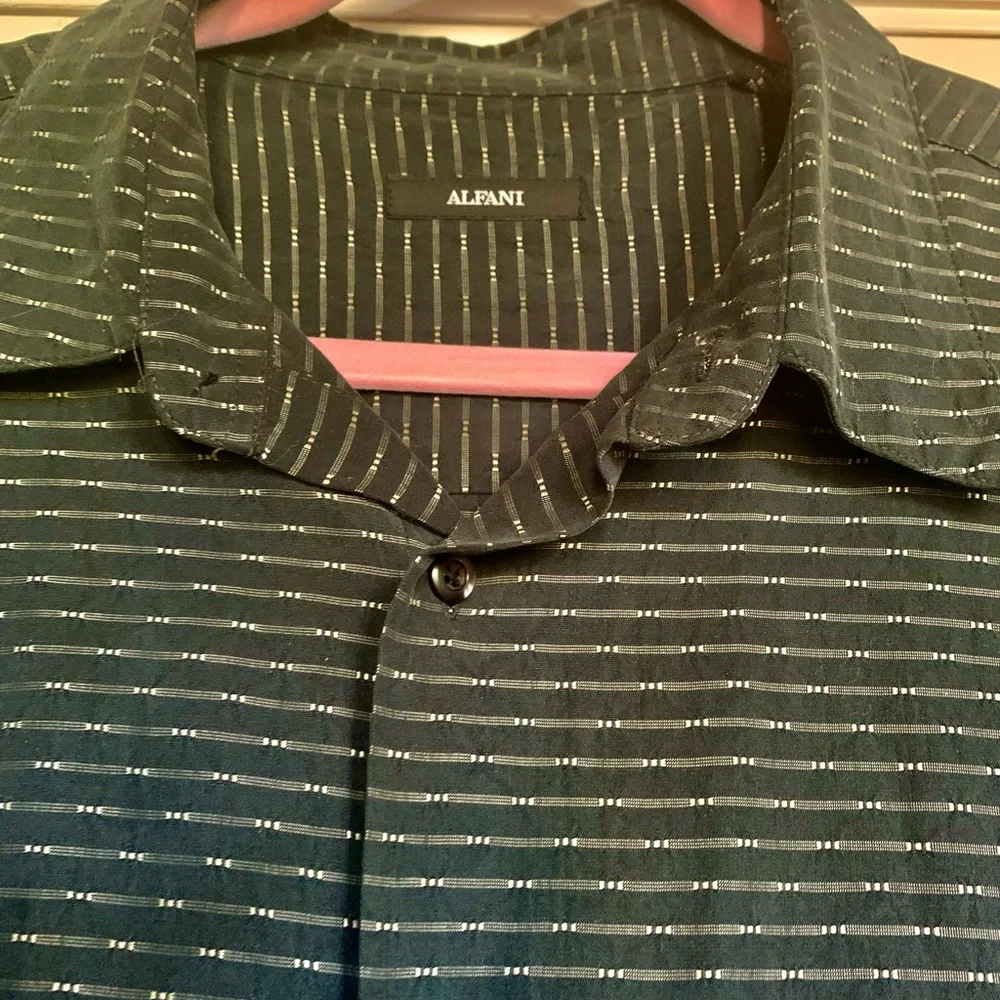 LN MENS ALFINI SHORT SLEEVE SHIRT. BUTTON DOWN. RELAXED FIT. - Picture 3 of 7